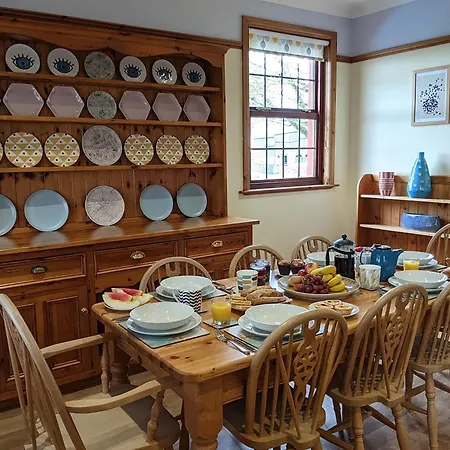 Holiday home Brambleside